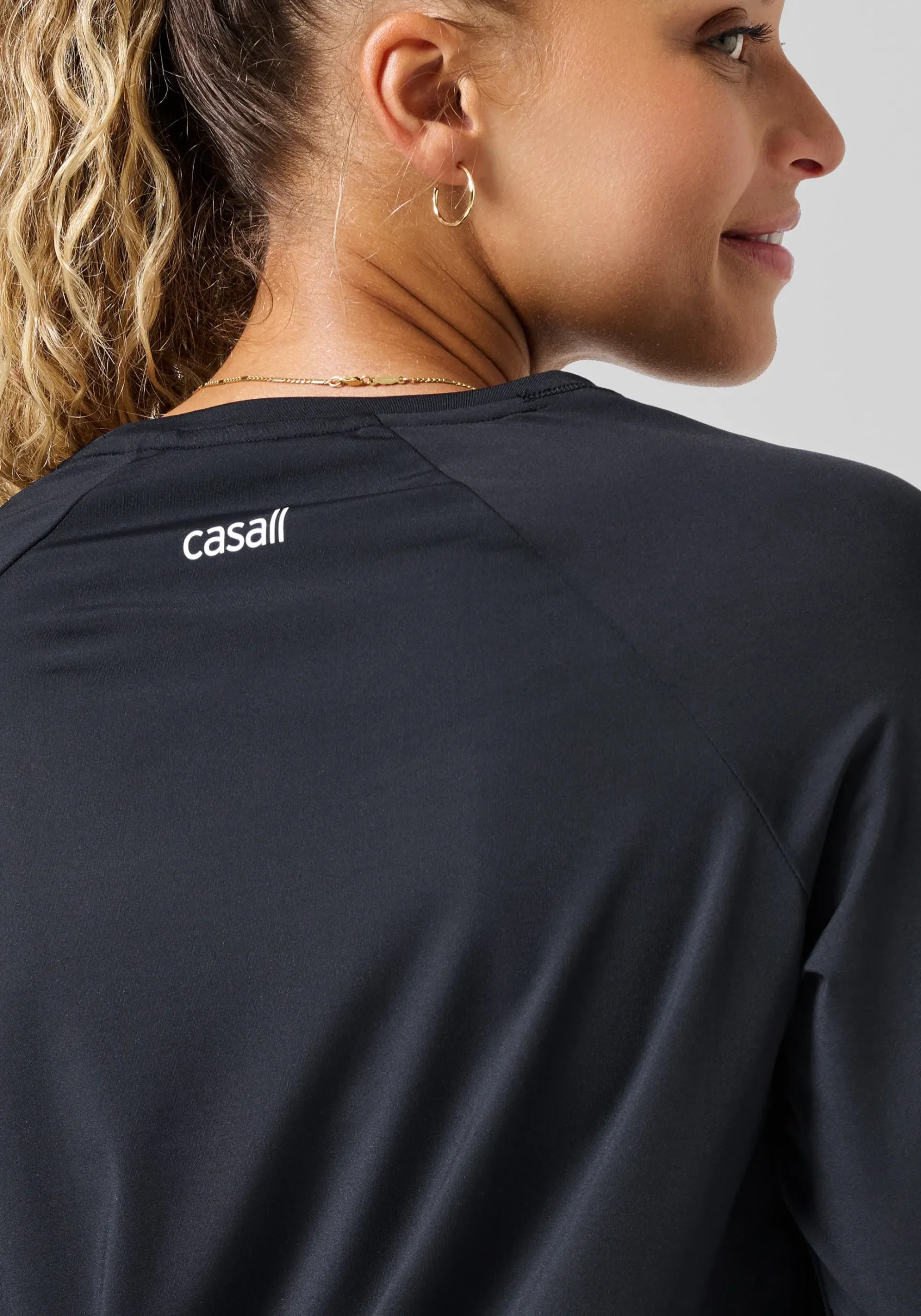 Essential Long Sleeve - Black