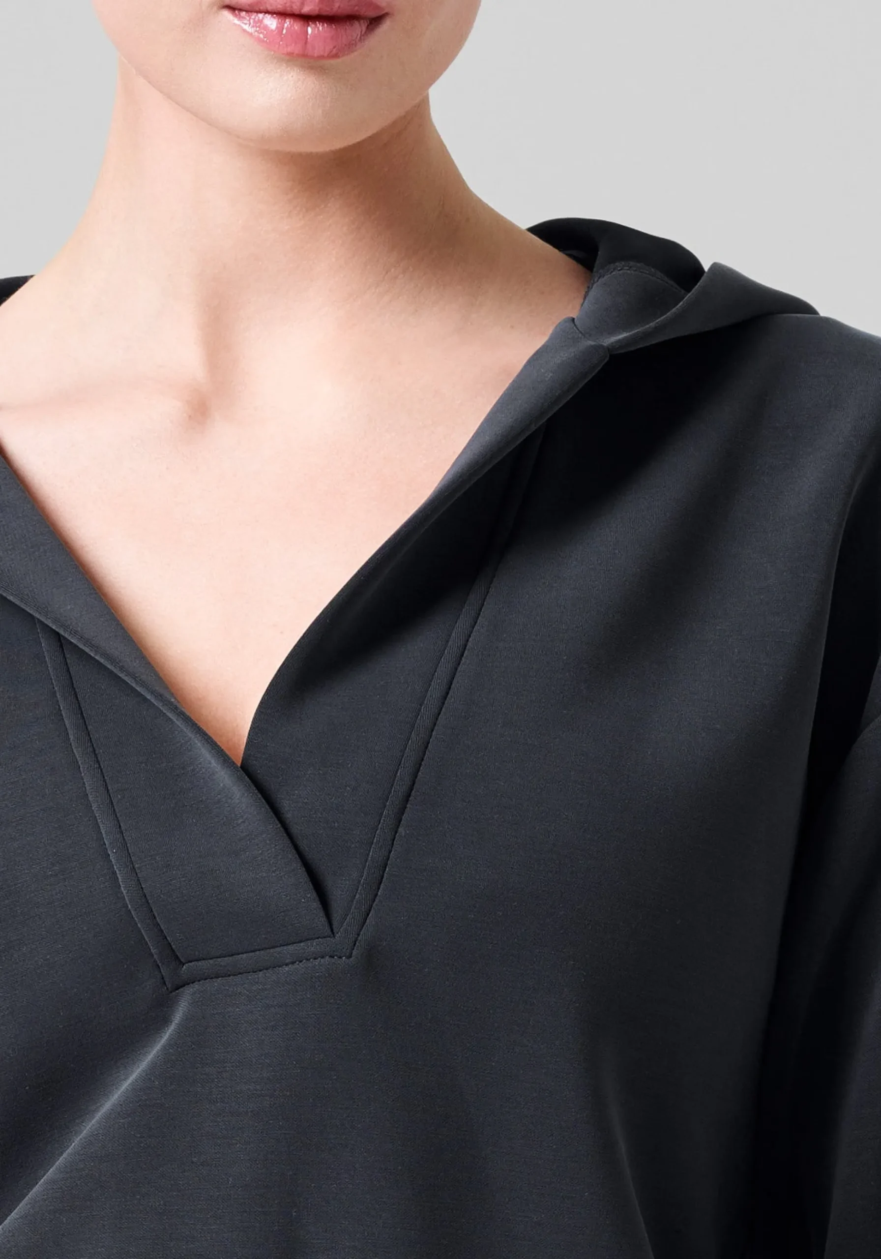 Peachy V-Neck Hoodie - Almost Black