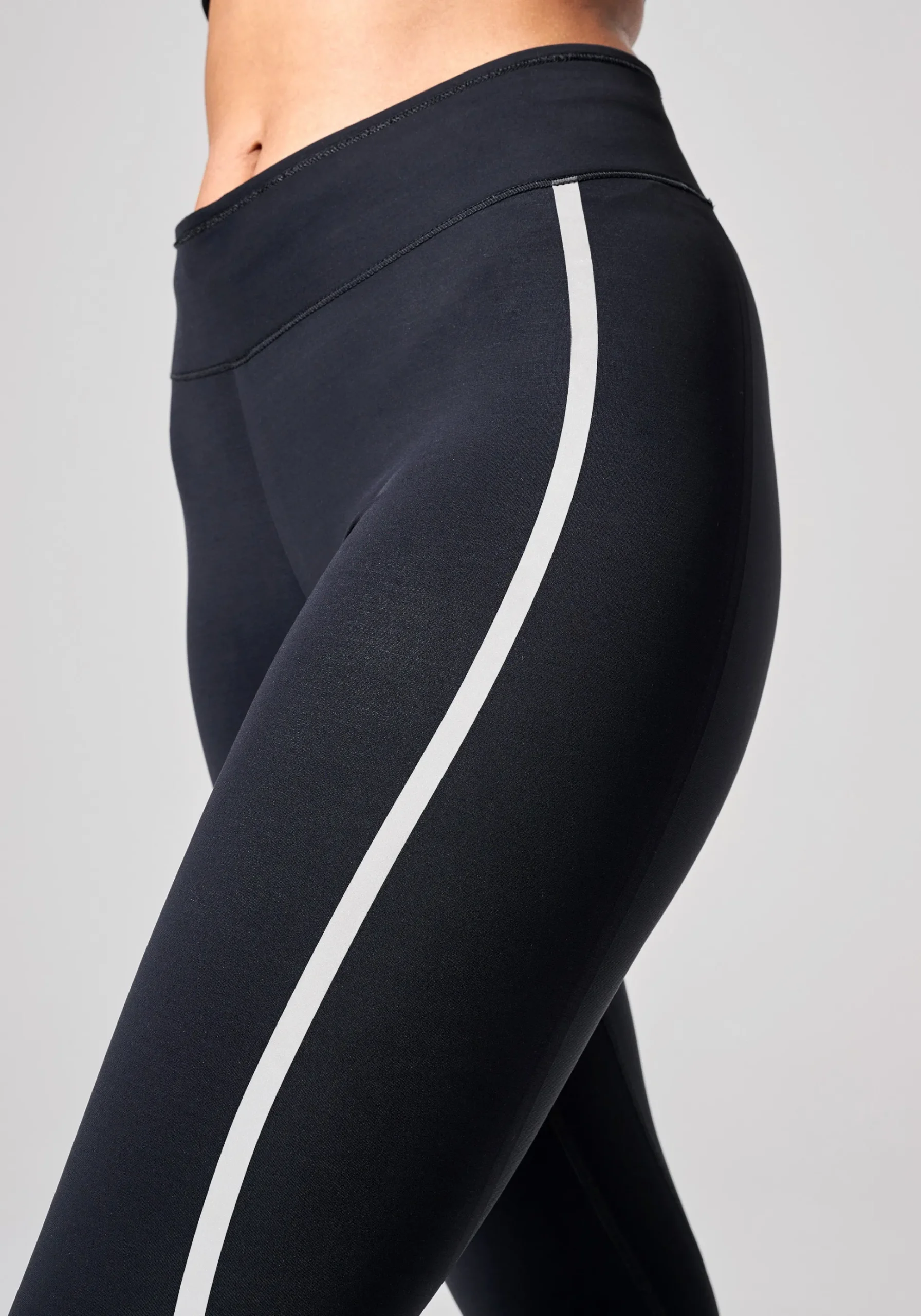 Sculpture Running Tights - Liquid Black