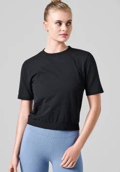 Seamless Rib Sleeve Tee - Black