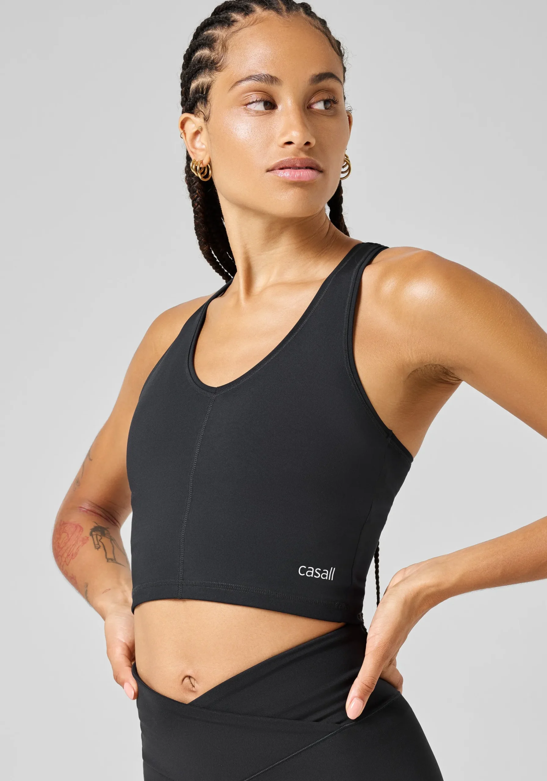 Sharp Back Sport Top - Black