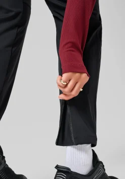 Urban Outdoor Training Pants - Black